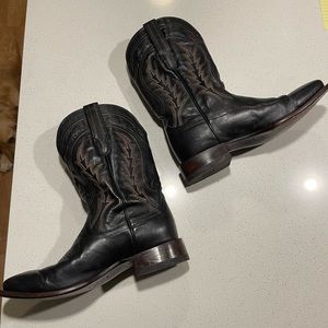 The Doc Men’s Size 10.5 Tecovas